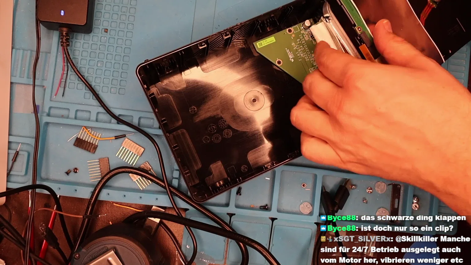 Meister Festplatten SHUCKER Am Start 🌚 26TB Seagate HDD SHUCKEN 🐧